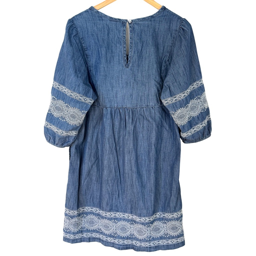 Blue Denim Dress with Lace Accents - Picture 3 of 4
